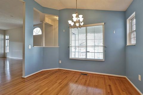 5715 High Tree Dr, Cincinnati, OH 45247 photo 11