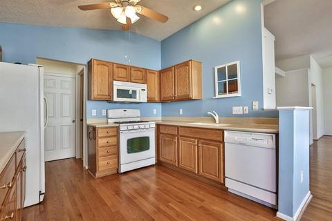 5715 High Tree Dr, Cincinnati, OH 45247 photo 9