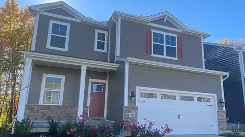 66 Snapdragon Dr, Amelia, OH 45102