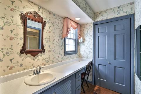 10347 Lochcrest Dr, Cincinnati, OH 45231 photo 18