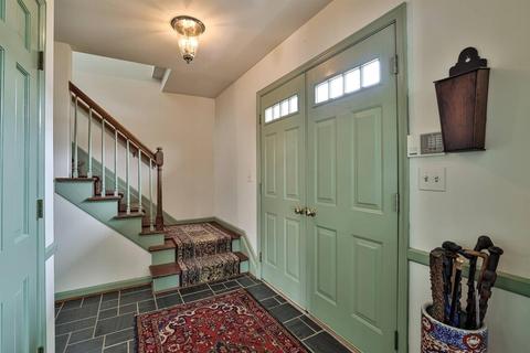 10347 Lochcrest Dr, Cincinnati, OH 45231 photo 4