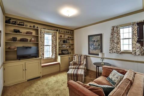10347 Lochcrest Dr, Cincinnati, OH 45231 photo 21