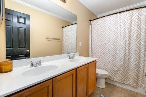1939 Chase Ave, Cincinnati, OH 45223 photo 27