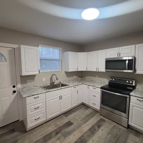 43 Ehrman Ave, Cincinnati, OH 45220 photo 9