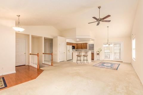 3005 Limestone Cir, Cincinnati, OH 45239 photo 6