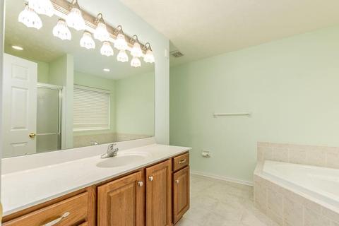 3005 Limestone Cir, Cincinnati, OH 45239 photo 13