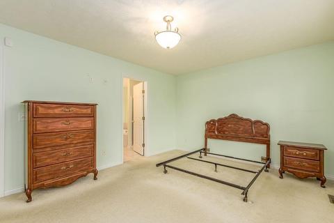 3005 Limestone Cir, Cincinnati, OH 45239 photo 12