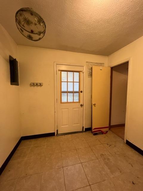 1005 Huffman Ct, Cincinnati, OH 45231 photo 18
