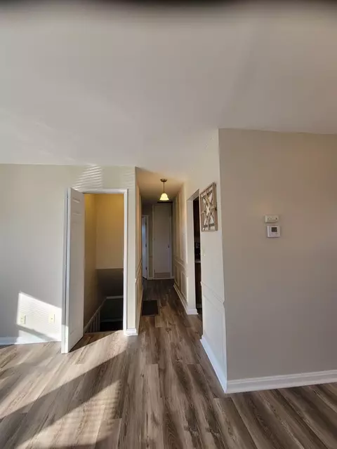 8688 Balboa Dr, Cincinnati, OH 45231 photo 6