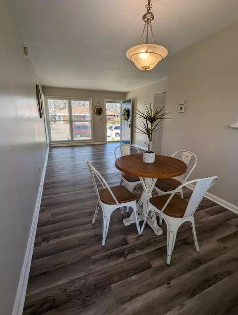 8688 Balboa Dr, Cincinnati, OH 45231 photo 5