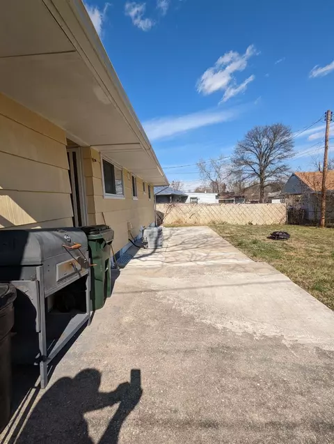 8688 Balboa Dr, Cincinnati, OH 45231 photo 22