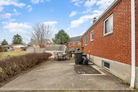 1190 Madeleine Cir, Cincinnati, OH 45231 photo 20