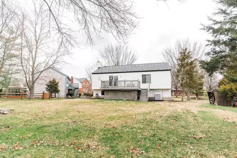 7953 Bearcreek Dr, Cincinnati, OH 45249 photo 18