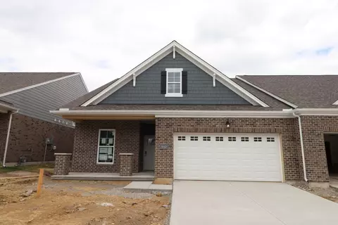 5012 S Castle Ct, Liberty, OH 45011