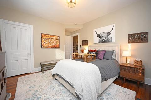 835 Mitchell Ave, Cincinnati, OH 45229 photo 31