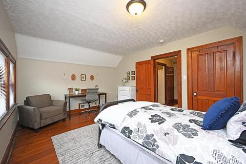 835 Mitchell Ave, Cincinnati, OH 45229 photo 38