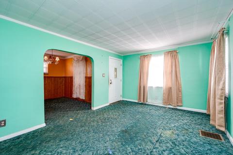 6930 Bramble Ave, Cincinnati, OH 45227 photo 10