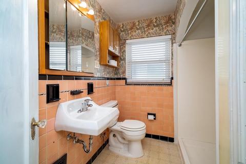 6930 Bramble Ave, Cincinnati, OH 45227 photo 16
