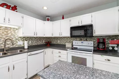 4300 Regency Ridge Ct #105, Cincinnati, OH 45248 photo 7