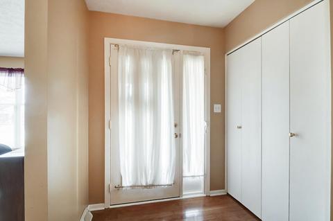 2644 Cyclorama Dr, Cincinnati, OH 45211 photo 4