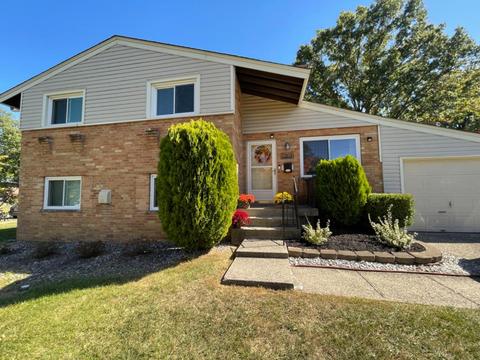 1069 Redbird Dr, Cincinnati, OH 45231 photo 1