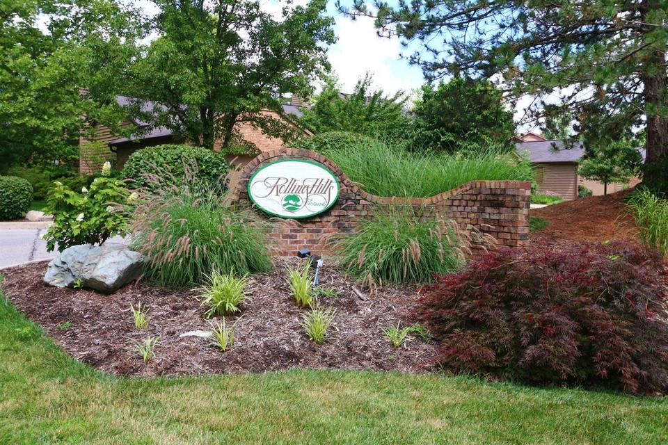  40 Rolling Hills Dr, Wyoming, OH 45215 photo 34