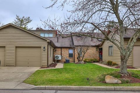 40 Rolling Hills Dr, Wyoming, OH 45215