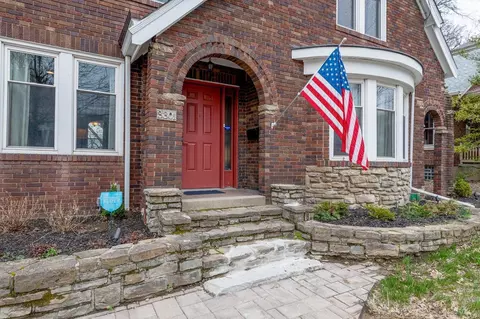 3301 Morrison Ave, Cincinnati, OH 45220 photo 2