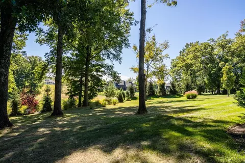 7886 Ayers Rd, Cincinnati, OH 45255 photo 46