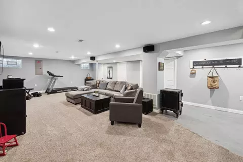 7137 Royalgreen Dr, Cincinnati, OH 45244 photo 30