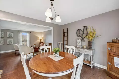 7137 Royalgreen Dr, Cincinnati, OH 45244 photo 9