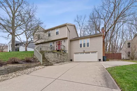 7137 Royalgreen Dr, Cincinnati, OH 45244 photo 2