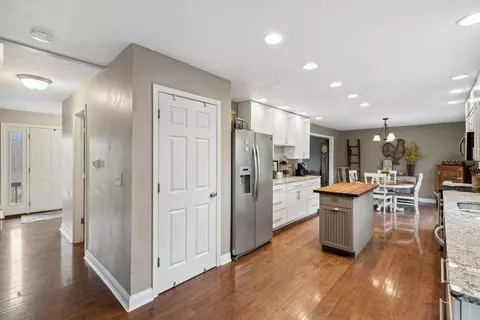 7137 Royalgreen Dr, Cincinnati, OH 45244 photo 14