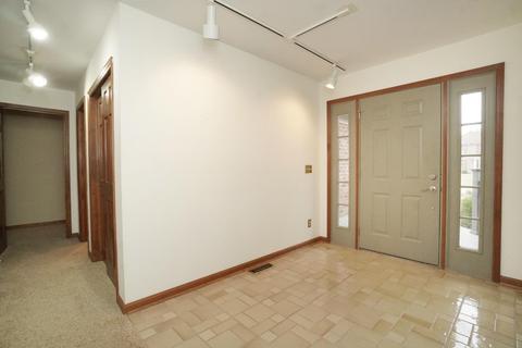 10433 Shadyside Ln, Cincinnati, OH 45249 photo 4