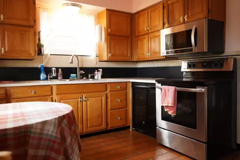 1737 Madison Ave, Mount Healthy, OH 45231 photo 3