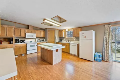 5642 Thomas Rd, Georgetown, OH 45121 photo 4