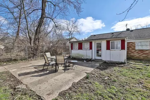 8647 Neptune Dr, Cincinnati, OH 45231 photo 17