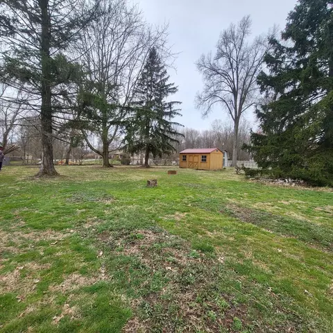 875 Hawthorne Dr, Cincinnati, OH 45245 photo 18