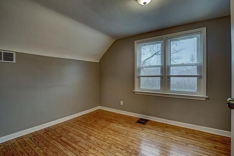 1902 Ashbrook Dr, Cincinnati, OH 45238 photo 11