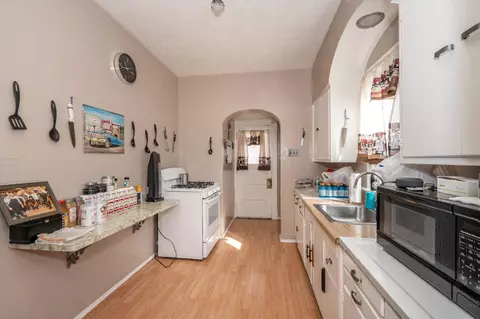 4112 Eighth St, Cincinnati, OH 45205 photo 9