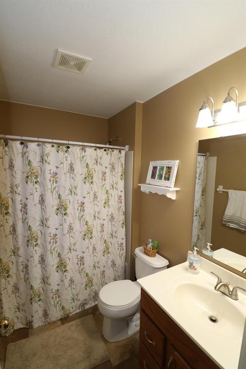 4143 Drummore Ln, Cincinnati, OH 45245 photo 15