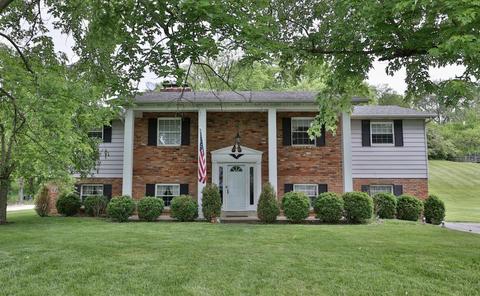 10370 Kingsport Dr, Evendale, OH 45241