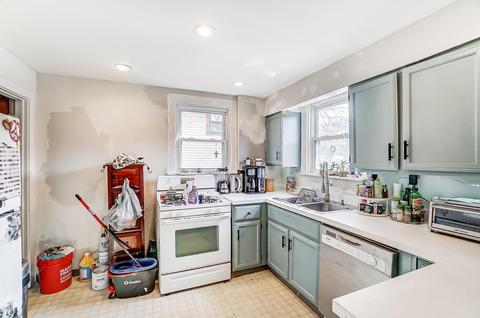 2832 Marshall Ave, Cincinnati, OH 45225 photo 11