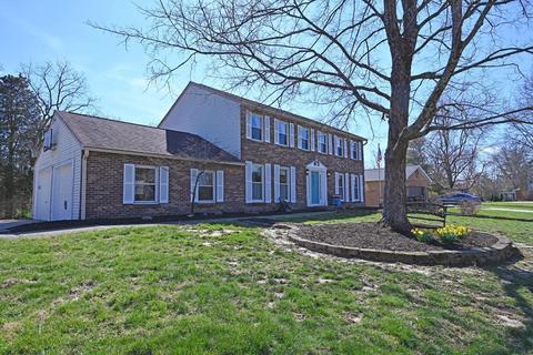 625 Brandy Way, Cincinnati, OH 45244 photo 2