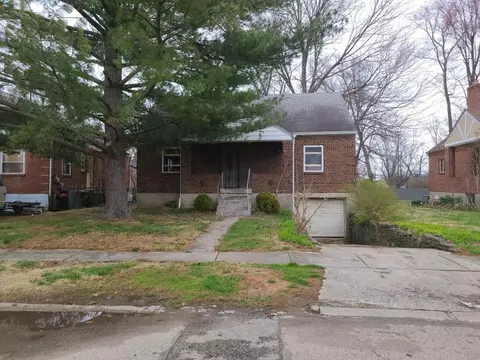 1274 Prospect Pl, Cincinnati, OH 45231 photo 2