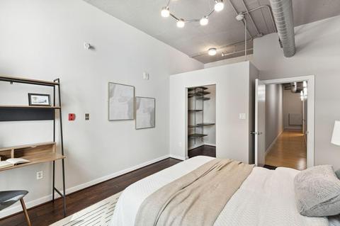 18 Fourth St #701, Cincinnati, OH 45202 photo 33