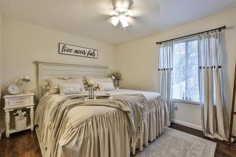 978 Smiley Ave, Forest Park, OH 45240 photo 18