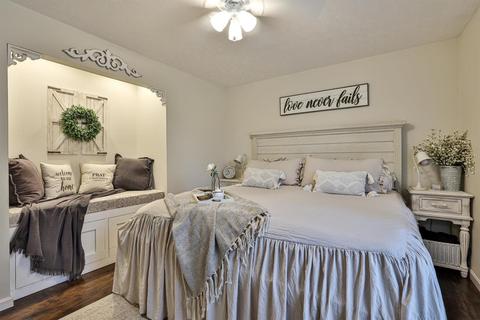 978 Smiley Ave, Forest Park, OH 45240 photo 19