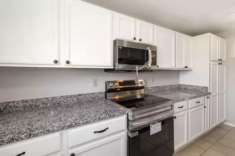 11974 Algiers Dr, Cincinnati, OH 45246 photo 5