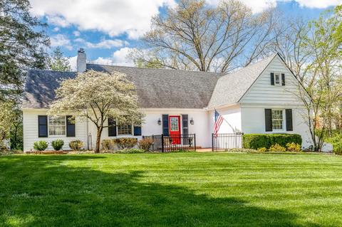 7561 Keller Rd, Cincinnati, OH 45243